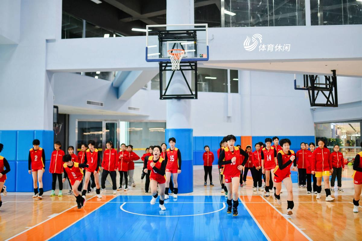 如何结合跑步和篮球训练提高耐力?_1